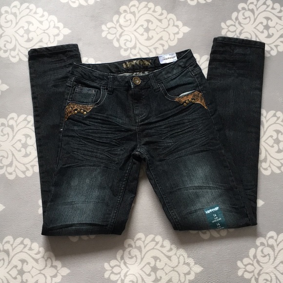 Uproar - Super Skinny Jeans For Girls - Picture 6 of 7